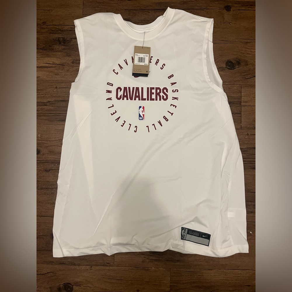 Cavs shirt